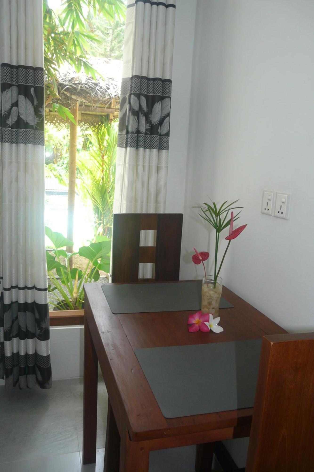 Hidden Villa Hikkaduwa Rom bilde